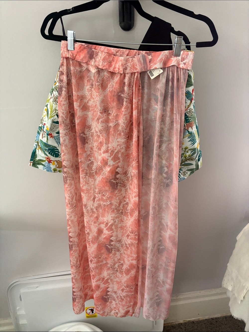 Coral Marble Print Women's beach Skirt